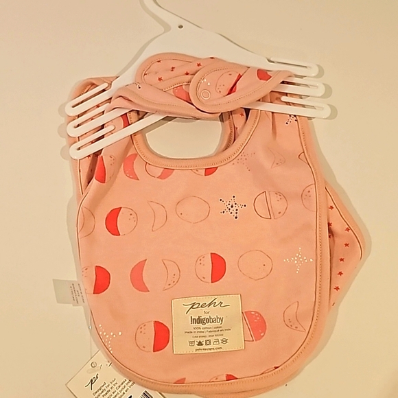 Pehr for Indigobaby Babygirl bibs - Picture 3 of 5